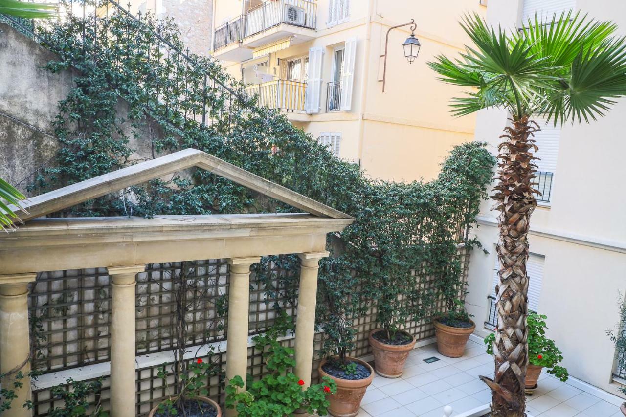 Cannes Palazzio Exteriör bild
